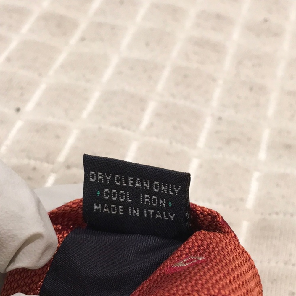 Burberry Mens Geometric Neck Tie - Picture 6 of 6